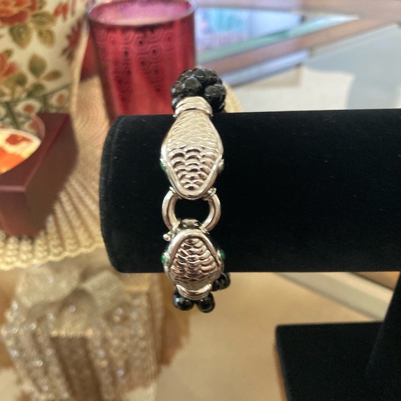 Pre-Loved Faceted Onyx Bead Bracelet/Sterling Silver Snake Head Clasp - Picture 1 of 6